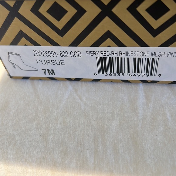 Charles by Charles David Sz 7 With 4 In Heels Red - Picture 10 of 11